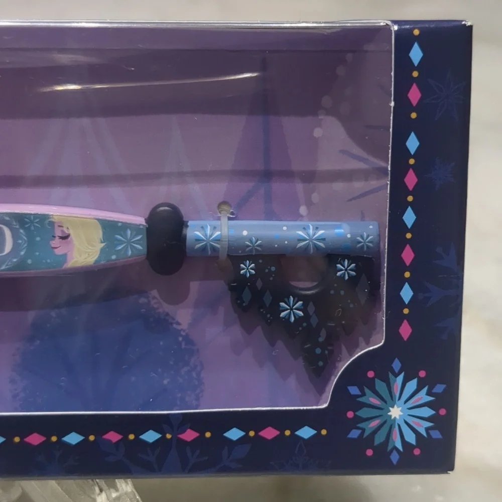Disney Store Frozen Ceremony key - Picture 4 of 5